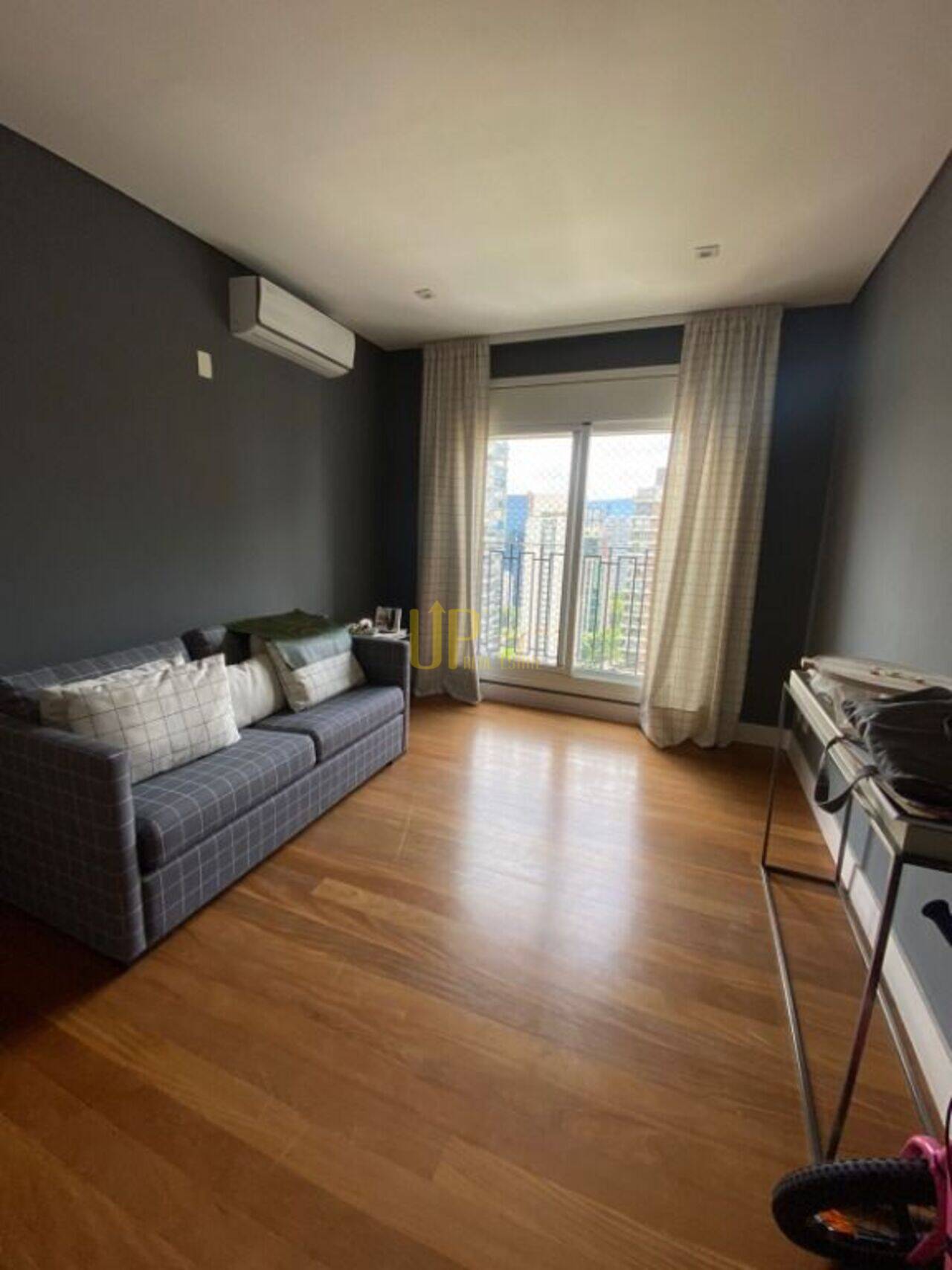 Apartamento Itaim Bibi, São Paulo - SP