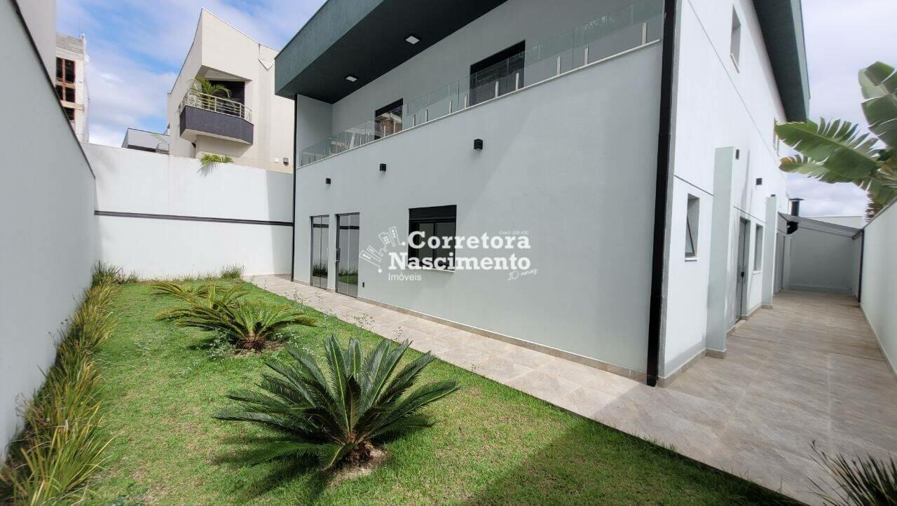 Sobrado Condomínio Residencial Jaguary, São José dos Campos - SP