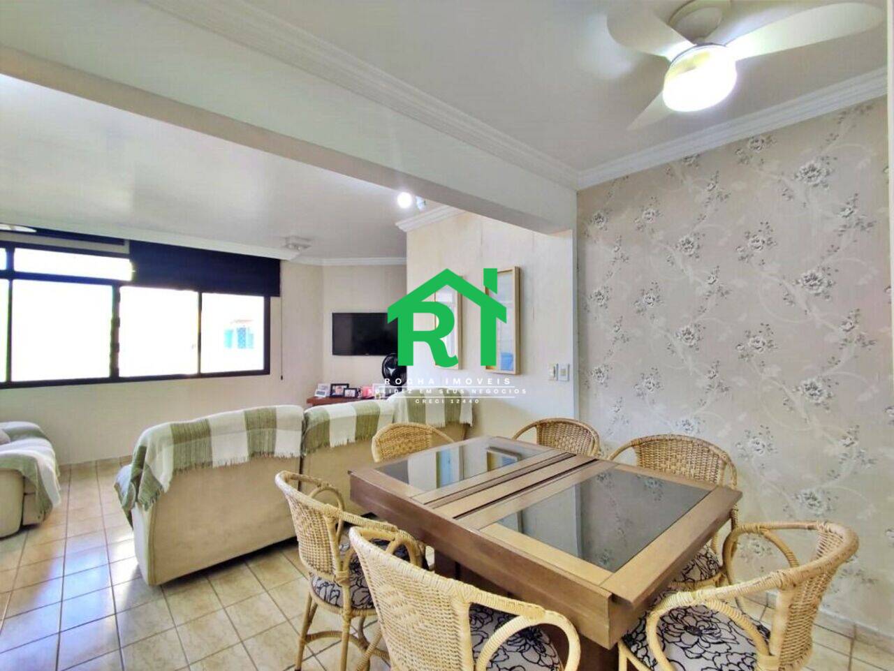 Apartamento Jardim Astúrias, Guarujá - SP