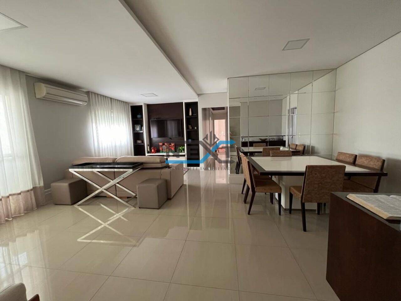 Apartamento Edifício Resort Tamboré, Santana de Parnaíba - SP