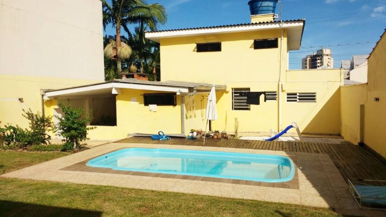 Sobrado Centro, Guaratuba - PR