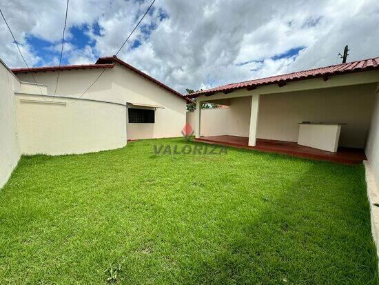 Casa de 166 m² Centro - Quirinópolis, à venda por R$ 510.000