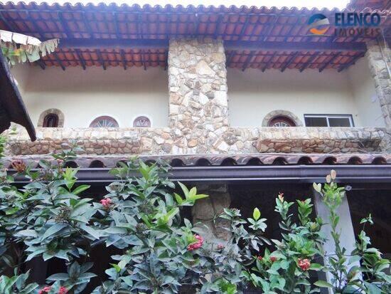 Casa de 180 m² na Fernando Peixoto - Itaipu - Niterói - RJ, à venda por R$ 830.000