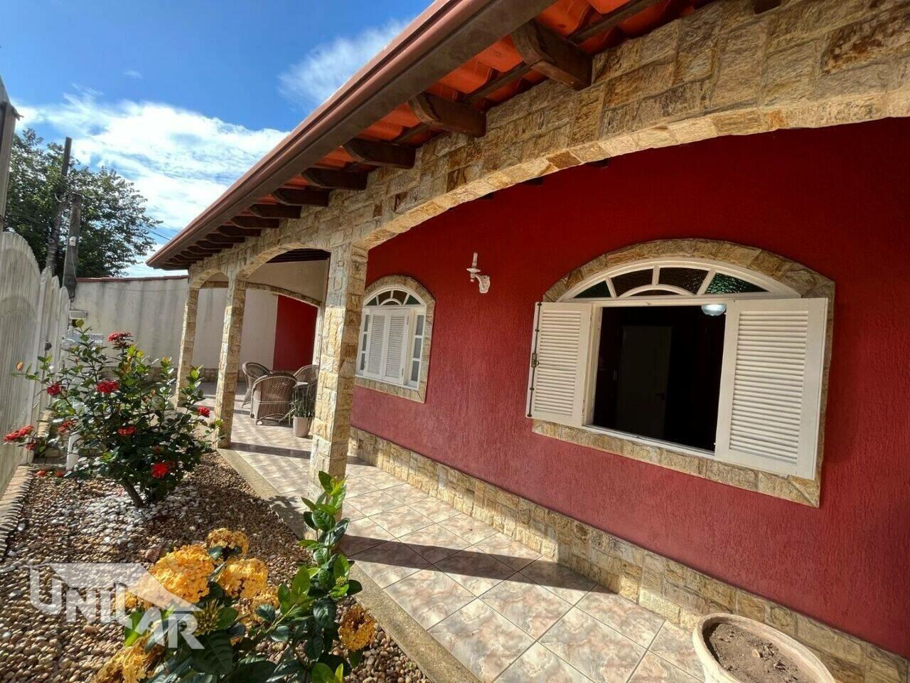 Casa Jardim Vila Rica - Tiradentes, Volta Redonda - RJ