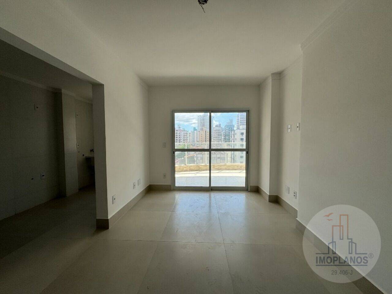 Apartamento Vila Guilhermina, Praia Grande - SP