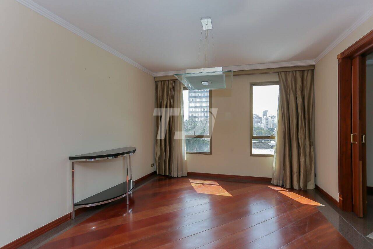 Apartamento Batel, Curitiba - PR