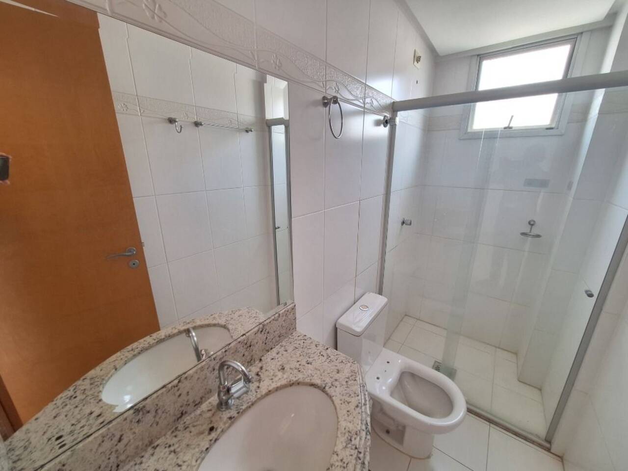 Apartamento Setor Nova Suiça, Goiânia - GO