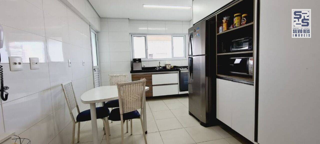 Apartamento Gonzaga, Santos - SP