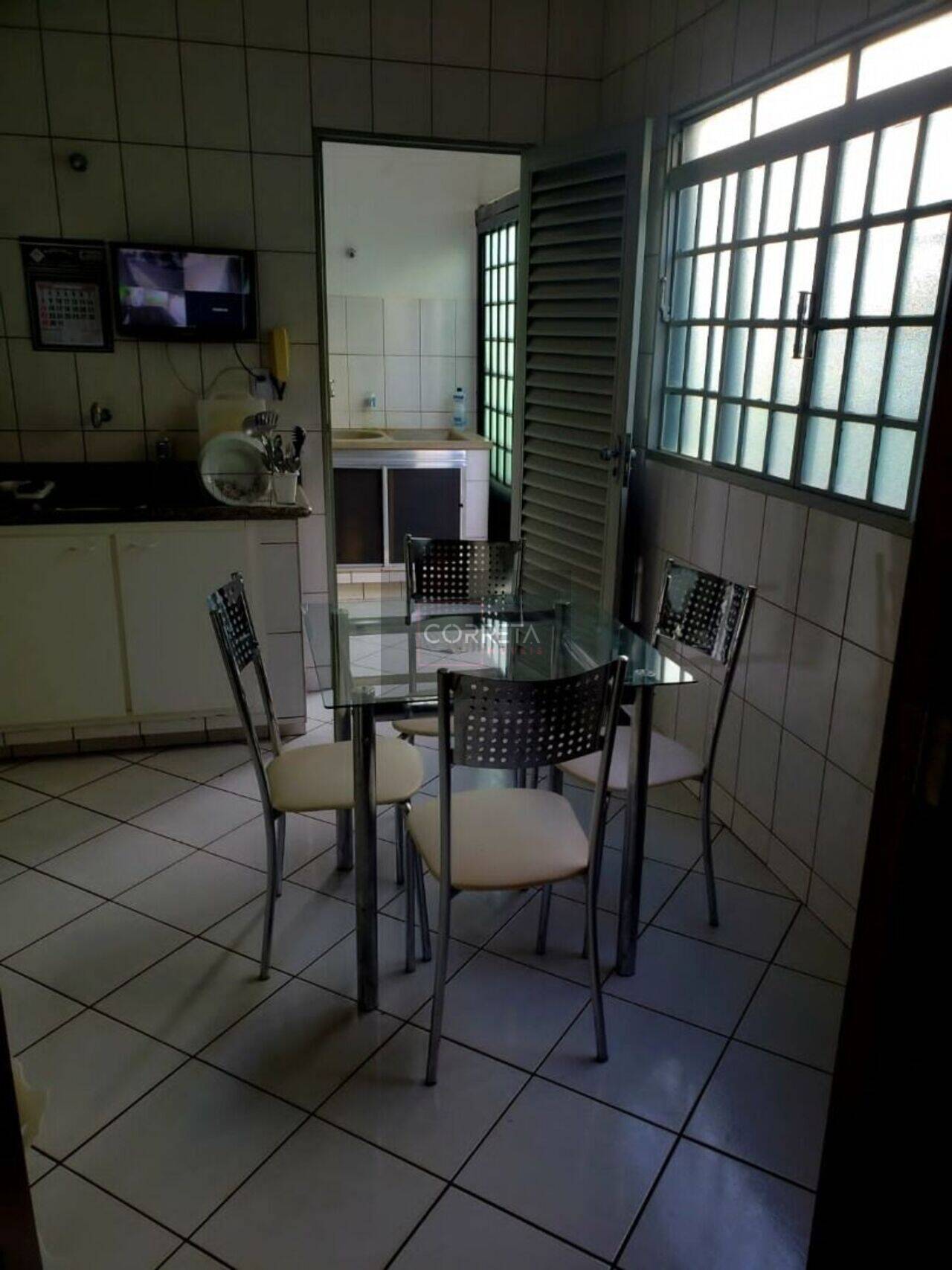 Casa Jardim São Bento, Uberaba - MG