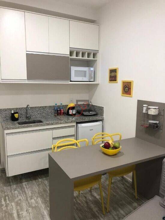 Studio de 28 m² Granja Viana - Cotia, aluguel por R$ 3.000/mês