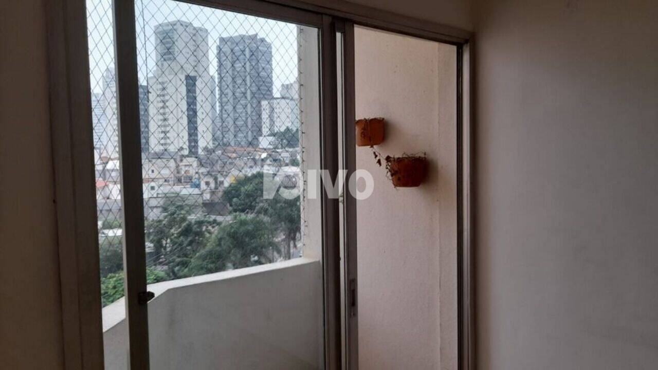 Apartamento Vila Gumercindo, São Paulo - SP