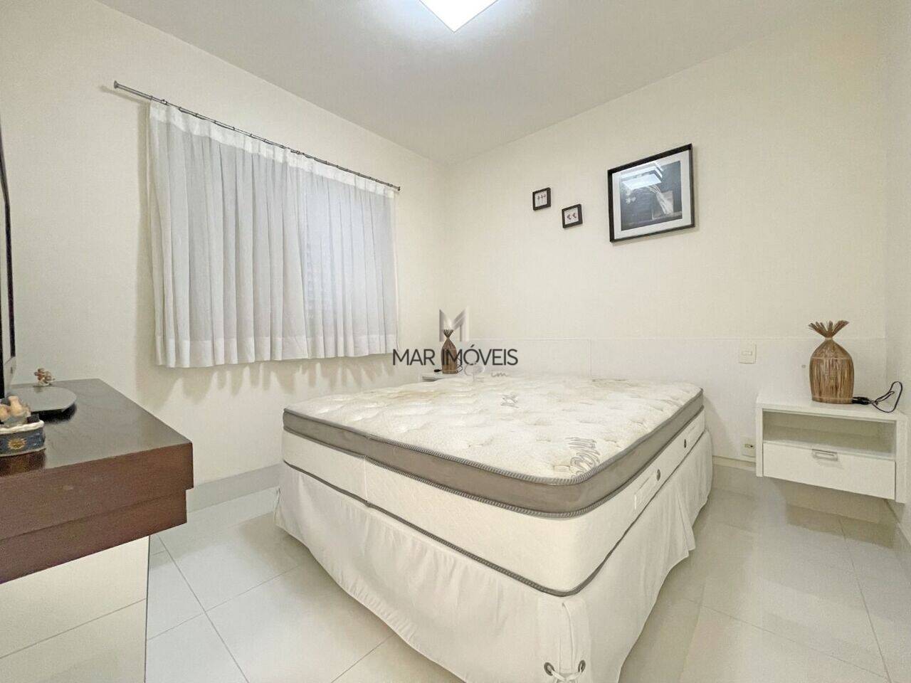 Apartamento Praia das Astúrias, Guarujá - SP