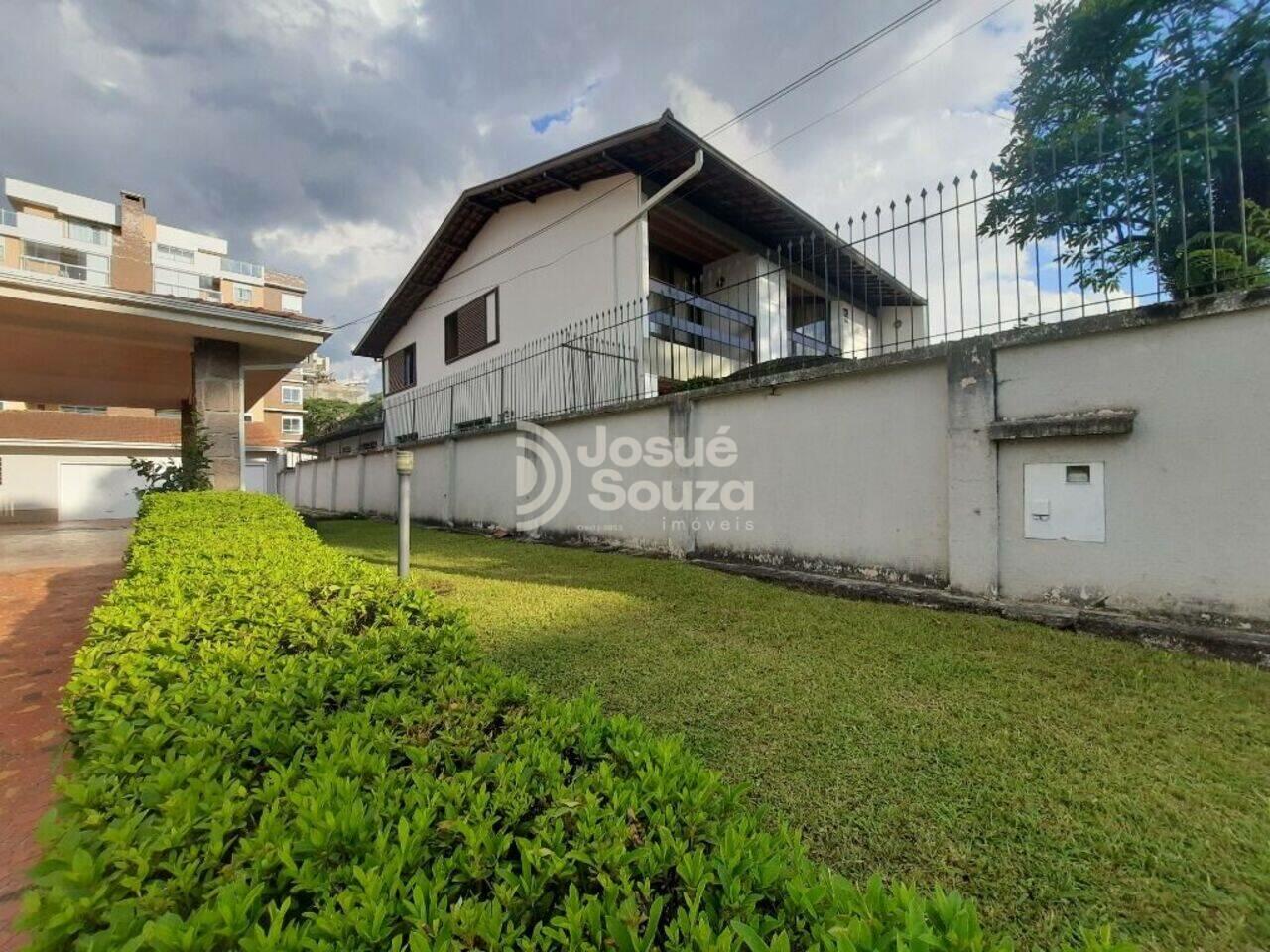 Casa Ahú, Curitiba - PR