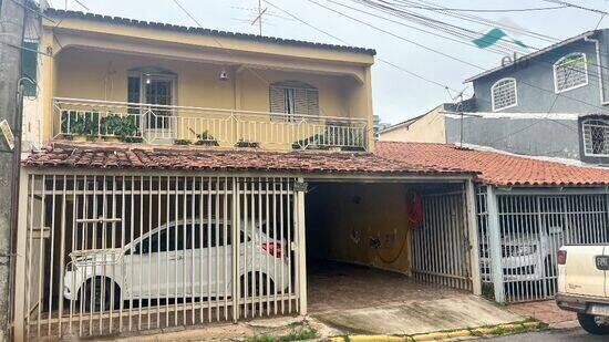Casa de 248 m² na QS 5 Rua 410 - Areal - Águas Claras - DF, à venda por R$ 560.000