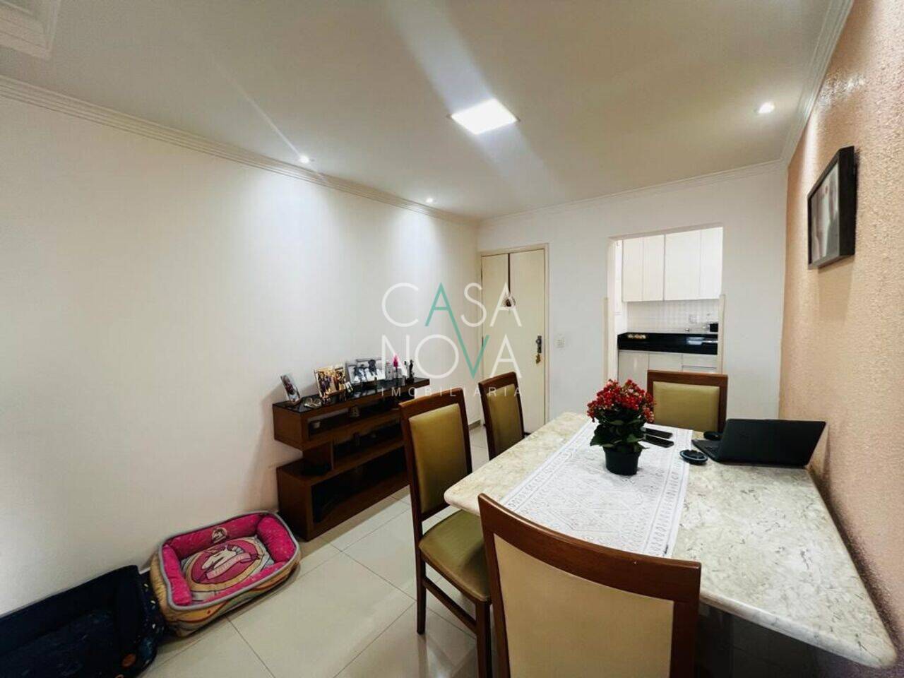 Apartamento Boqueirão, Santos - SP