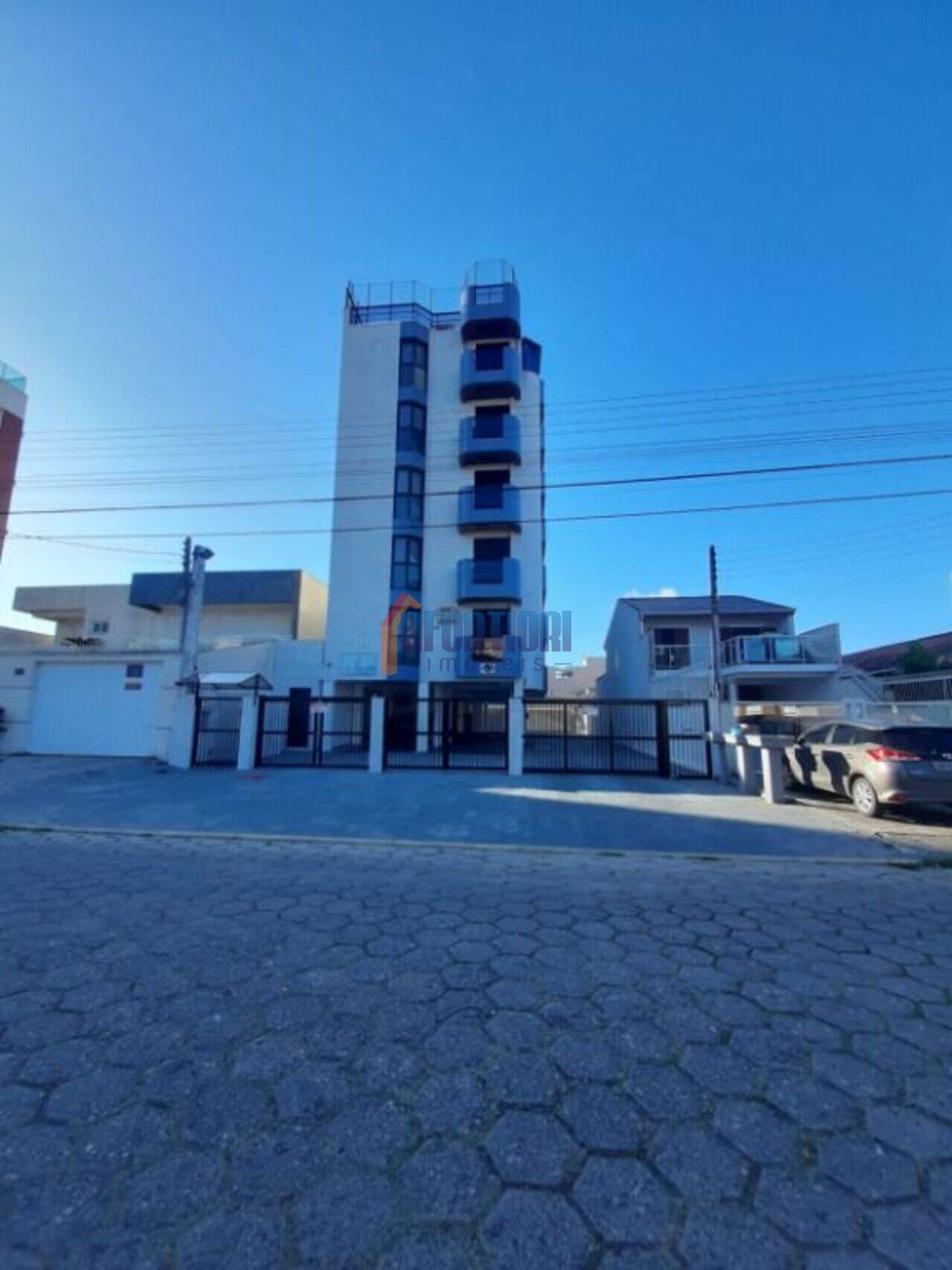 Cobertura Centro, Guaratuba - PR