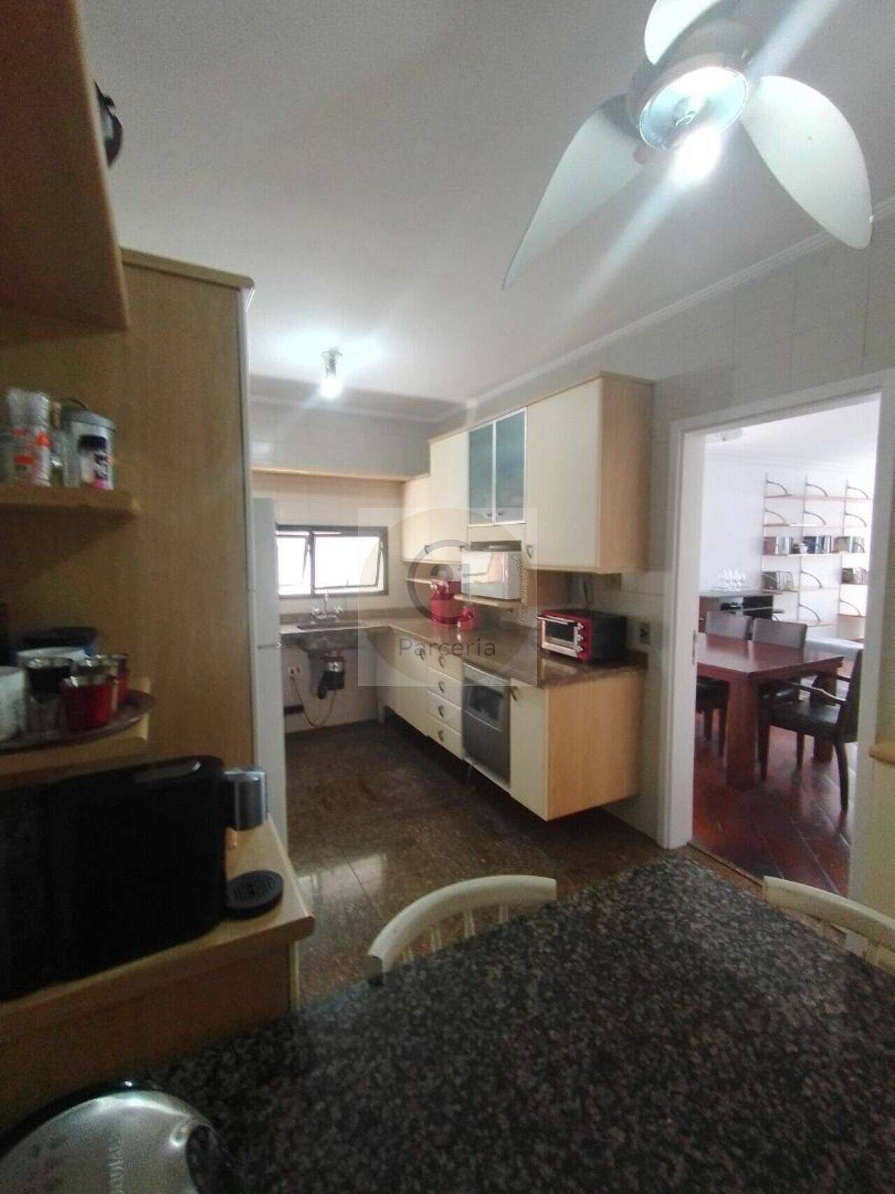 Apartamento Moema, São Paulo - SP