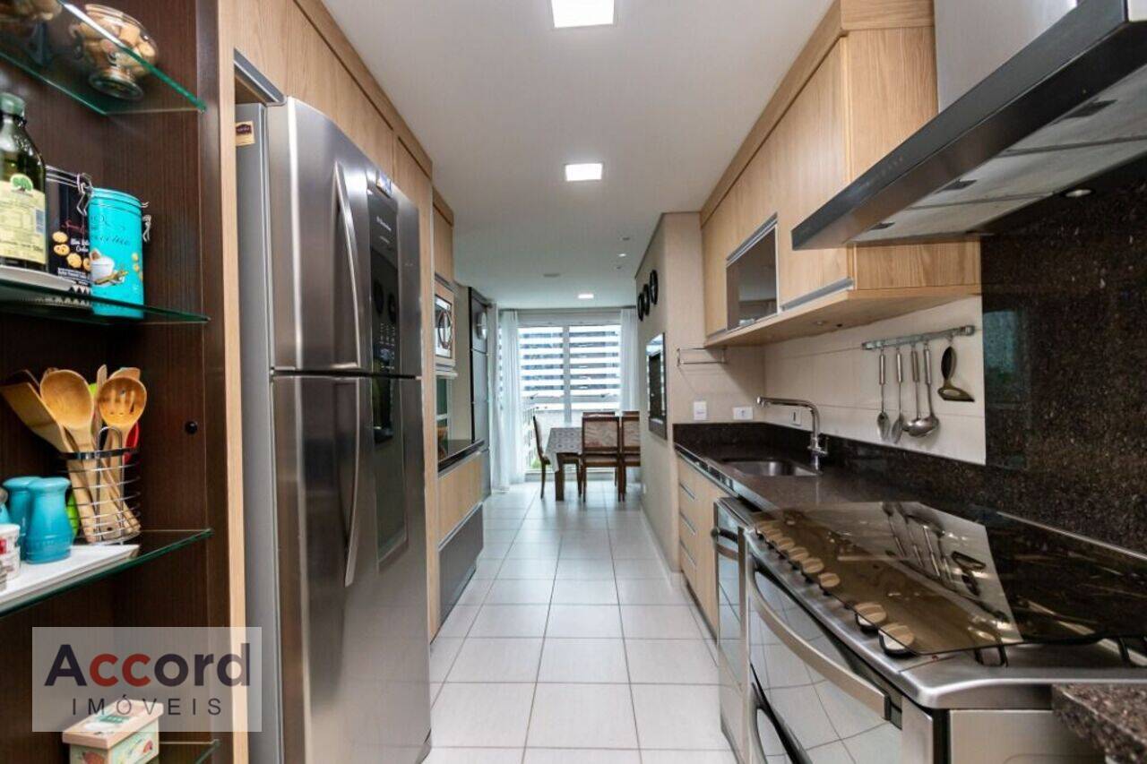 Apartamento Água Verde, Curitiba - PR