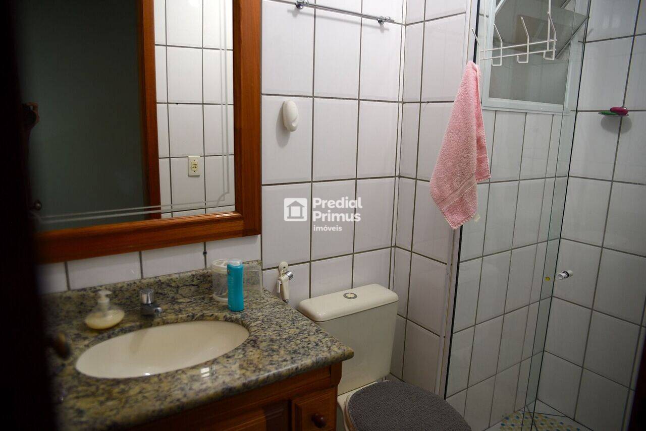 Apartamento duplex Cônego, Nova Friburgo - RJ