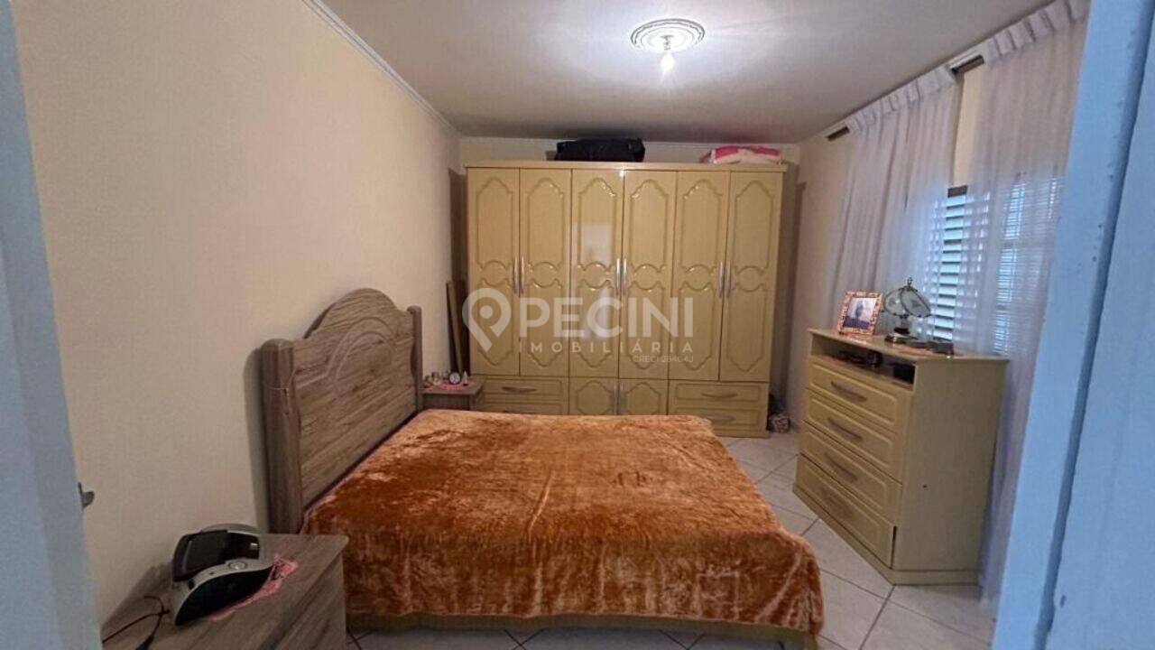 Casa com 3 quartos para venda, no Bela Vista em Rio Claro .