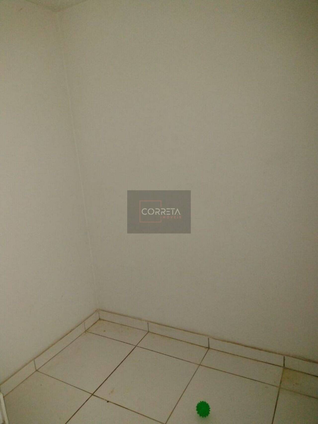 Apartamento Conjunto Guanabara, Uberaba - MG