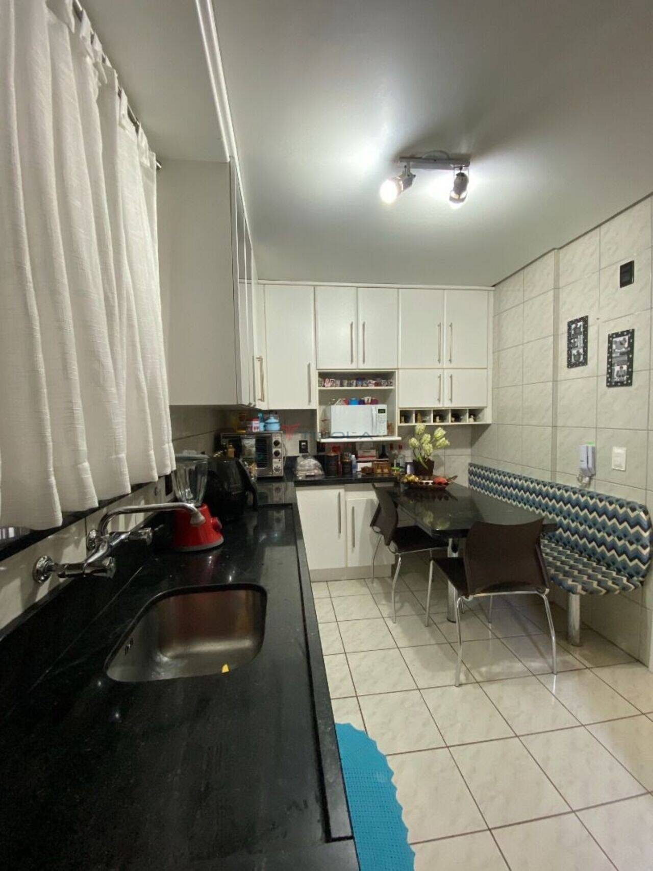 Apartamento duplex Centro, Carazinho - RS