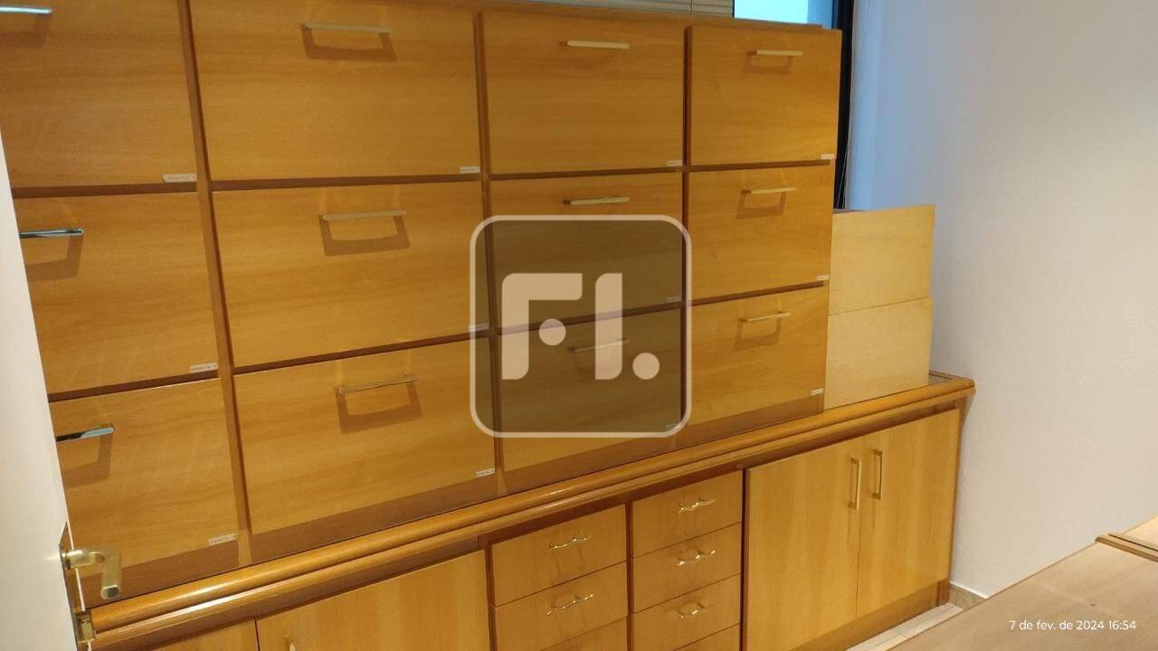 Conjunto comercial, 90m² - à venda