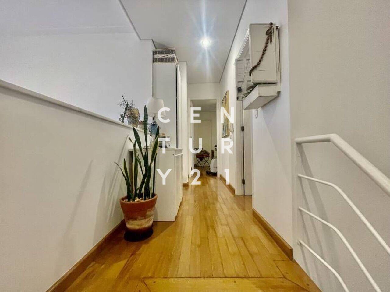 Apartamento Pinheiros, São Paulo - SP