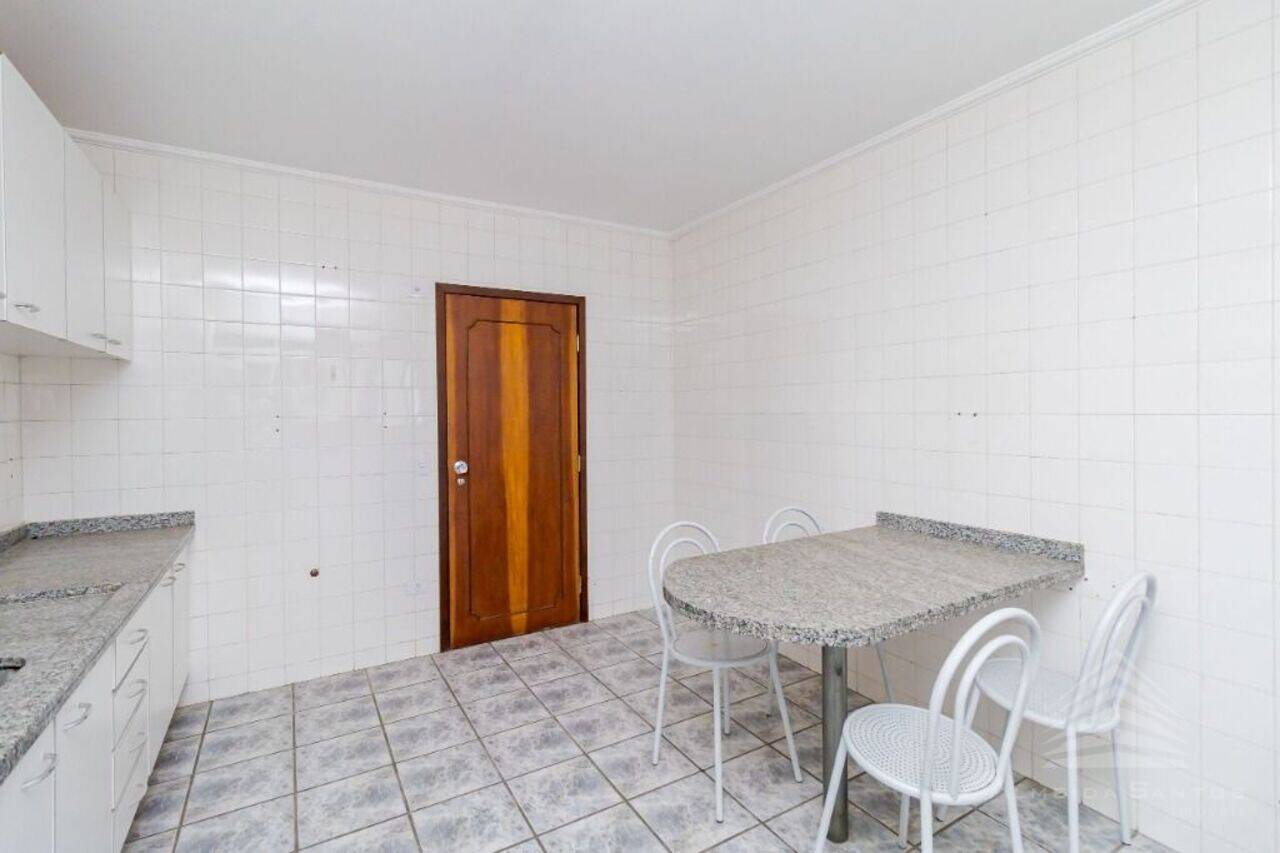 Apartamento Bigorrilho, Curitiba - PR