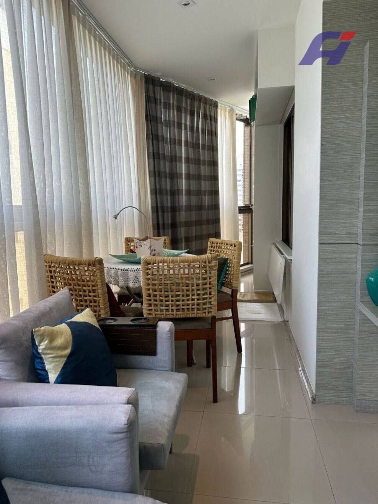 Apartamento Praia de Itapoã, Vila Velha - ES