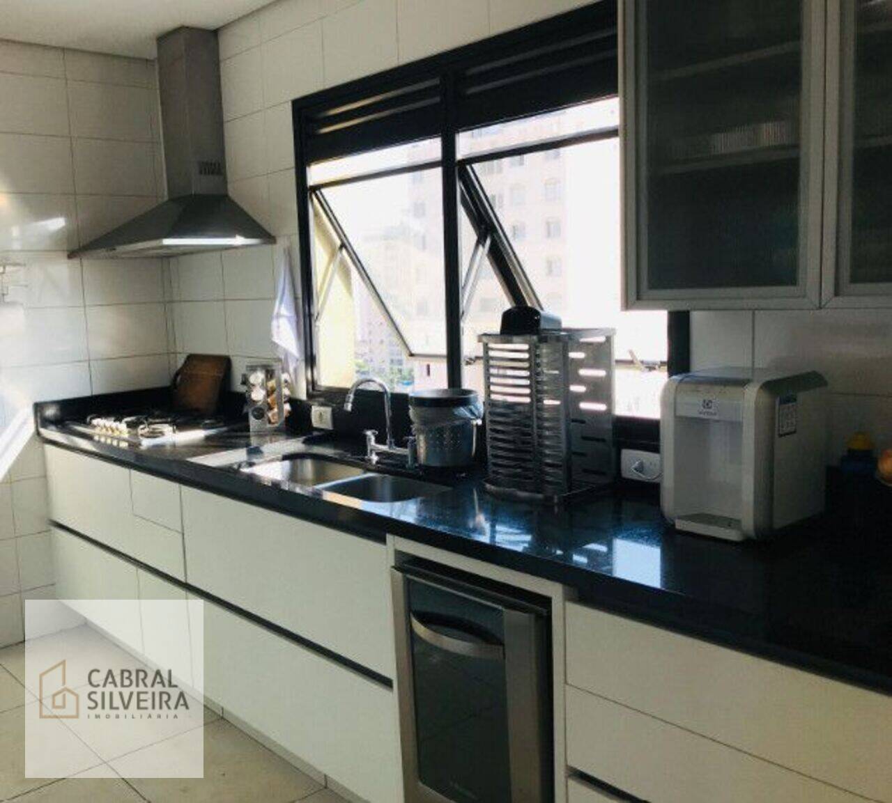 Apartamento Moema, São Paulo - SP