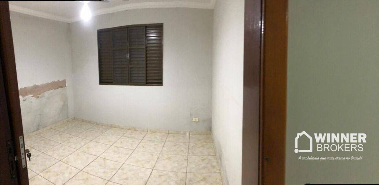 Casa Conjunto Habitacional Requião, Maringá - PR