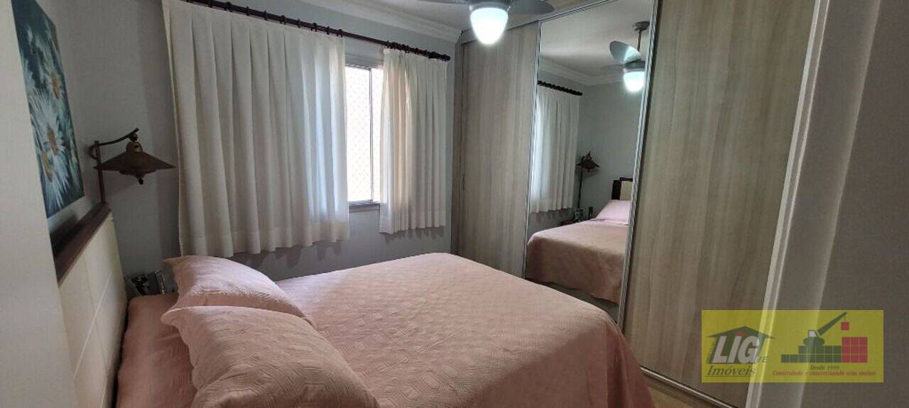 Apartamento Vila São Francisco, São Paulo - SP