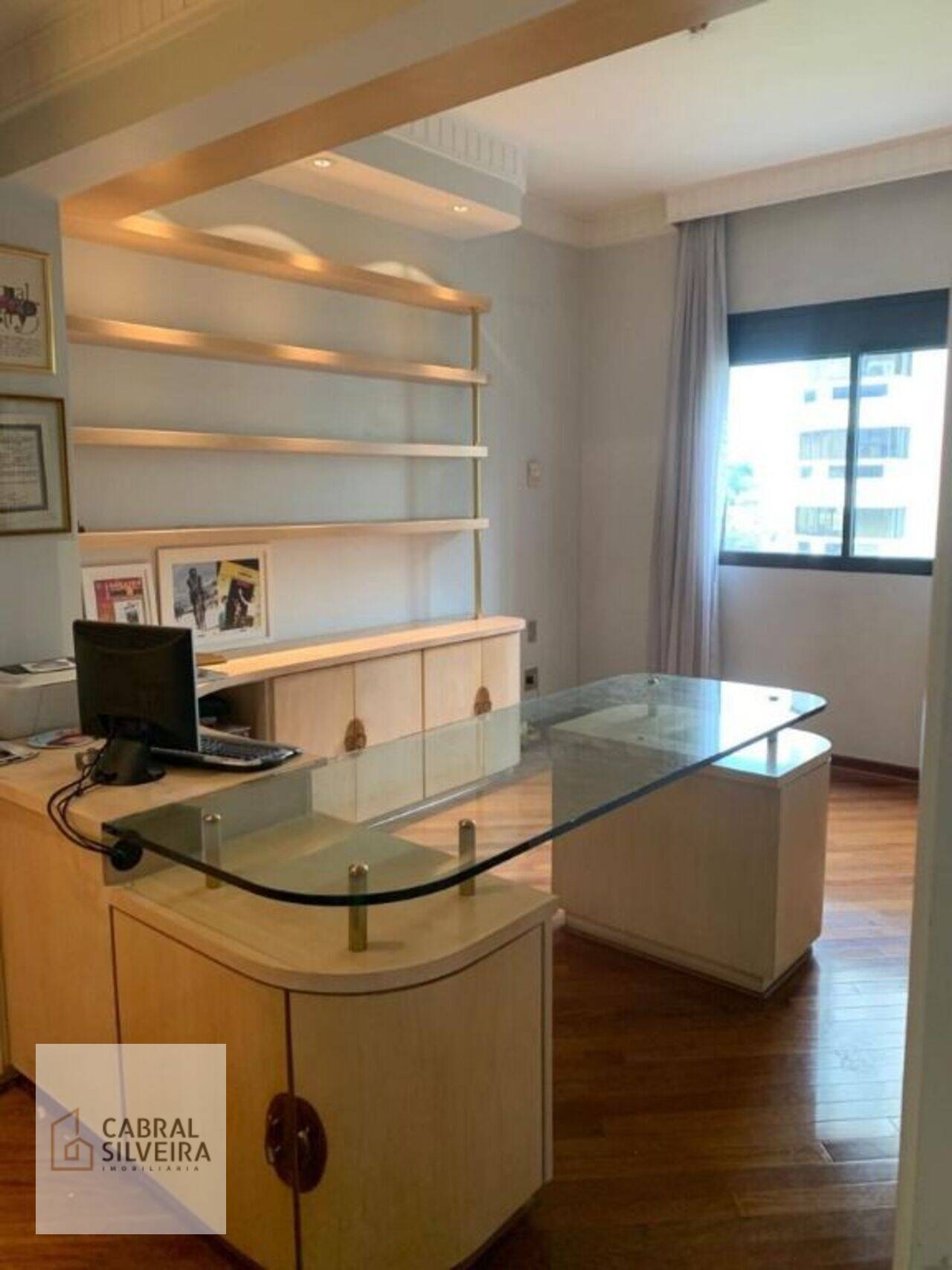 Apartamento Moema, São Paulo - SP