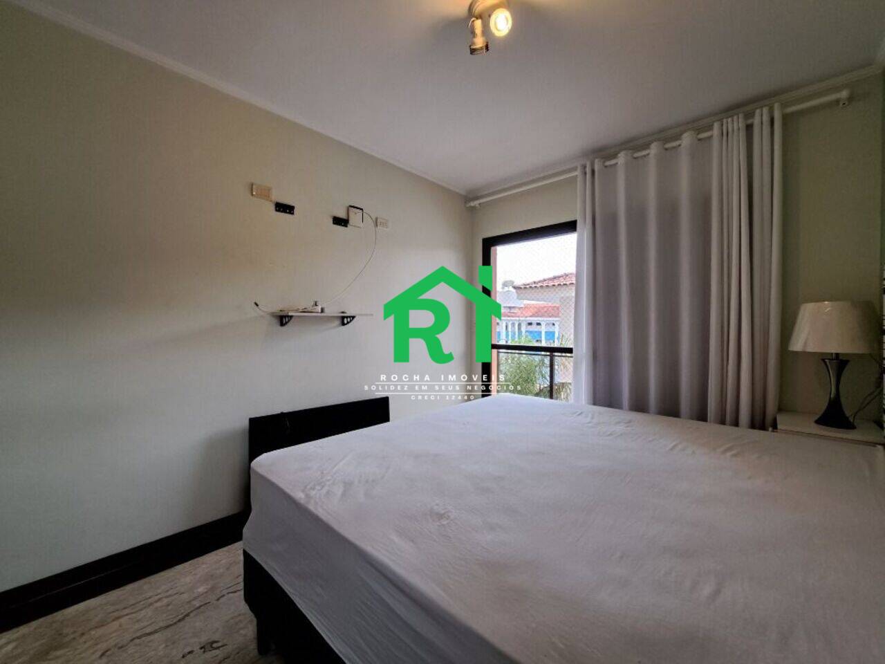 Apartamento Praia da Enseada, Guarujá - SP