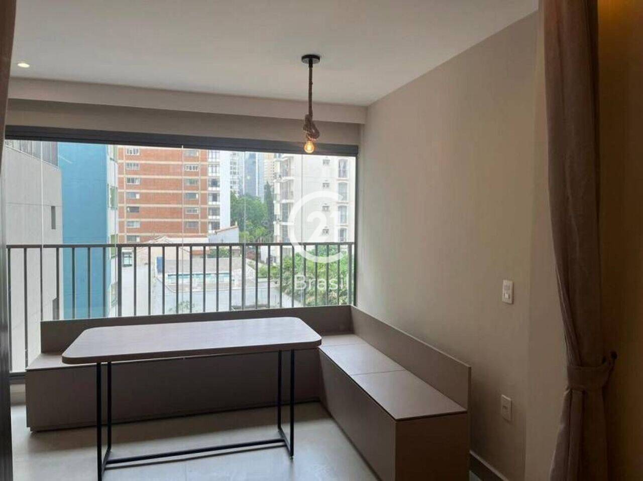 Apartamento Jardim Paulista, São Paulo - SP