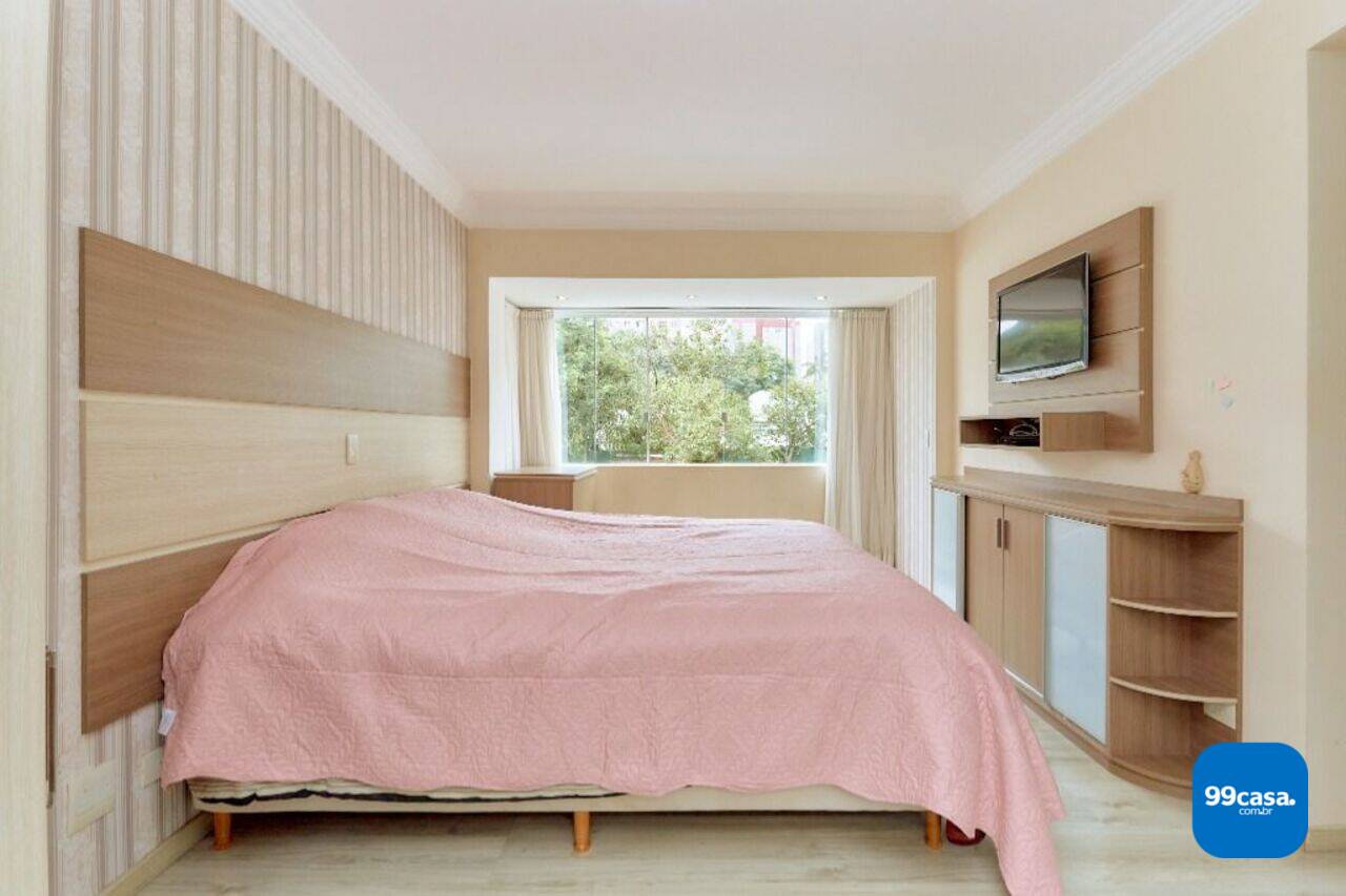 Apartamento Água Verde, Curitiba - PR