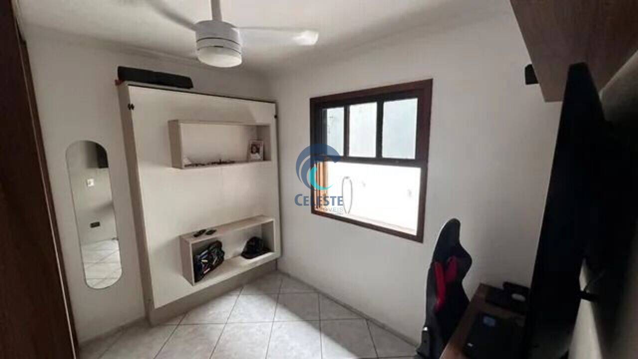 Casa Conjunto Residencial Trinta e Um de Março, São José dos Campos - SP