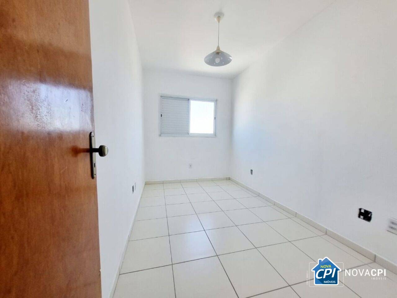 Apartamento Vila Guilhermina, Praia Grande - SP