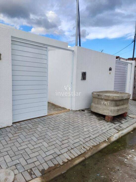 Casa de 61 m² Três Irmãs - Campina Grande, à venda por R$ 195.000