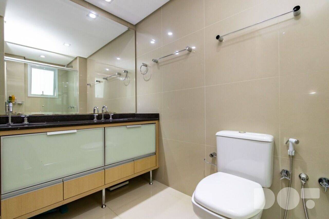 Apartamento Água Verde, Curitiba - PR