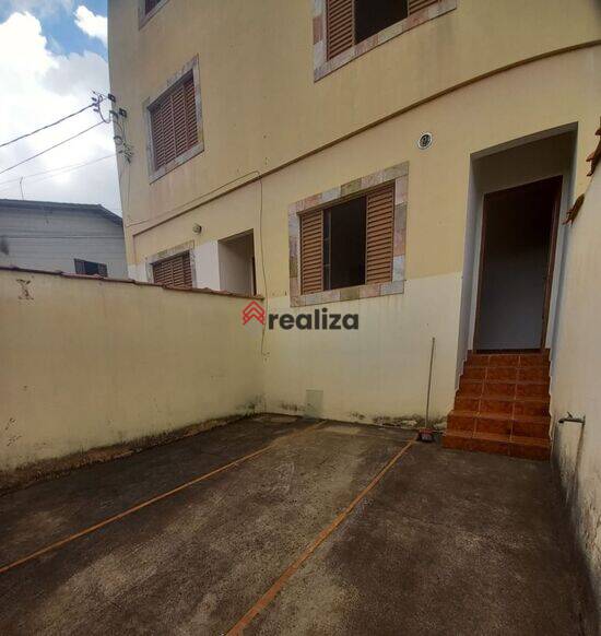 Apartamento Parque Urupês, Varginha - MG