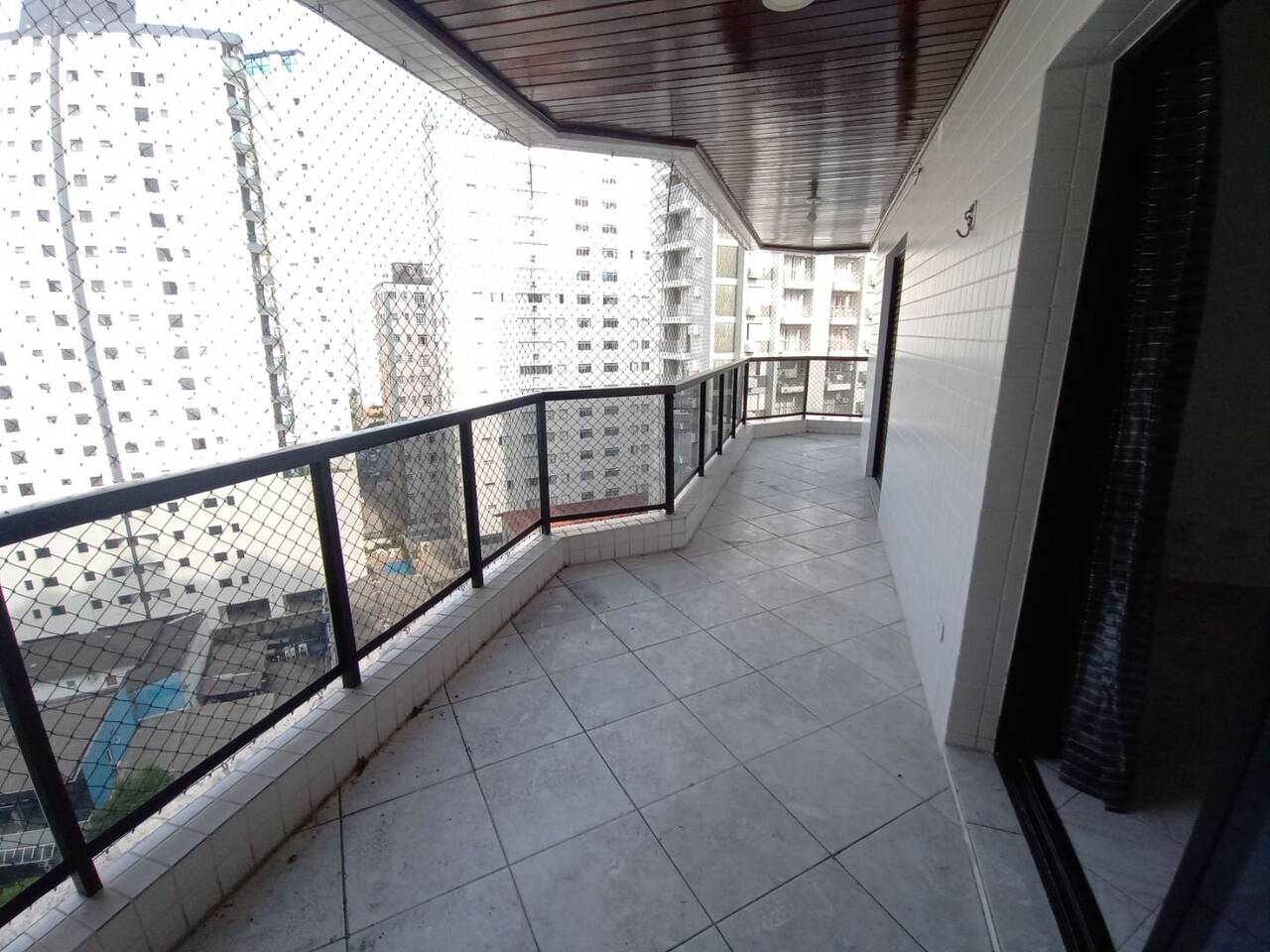 Apartamento Praia das Pitangueiras, Guarujá - SP