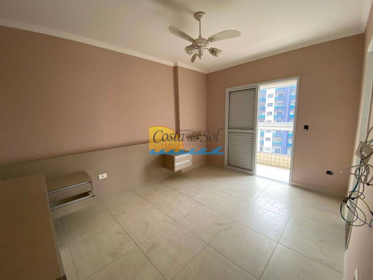 Apartamento Vila Guilhermina, Praia Grande - SP