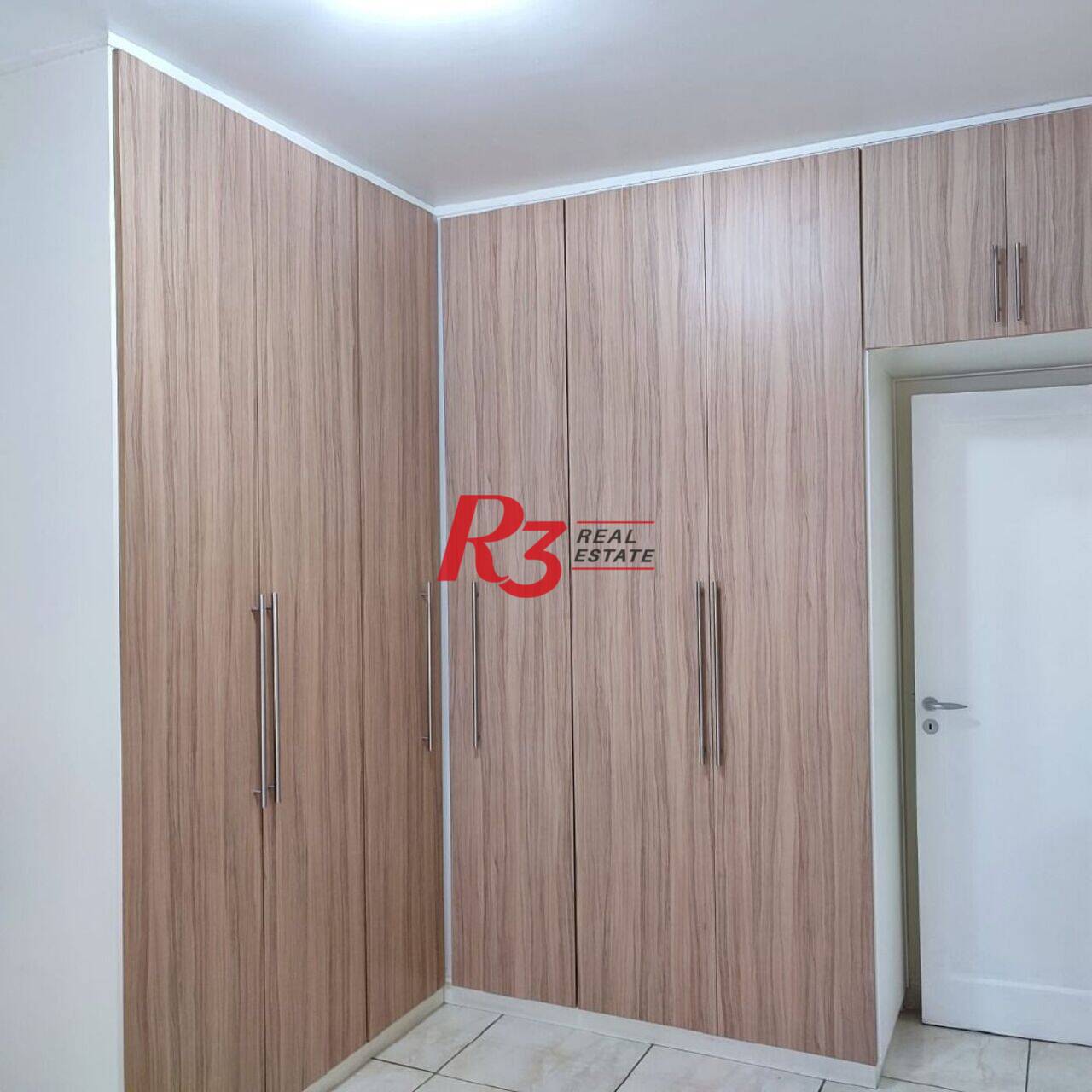 Apartamento Encruzilhada, Santos - SP