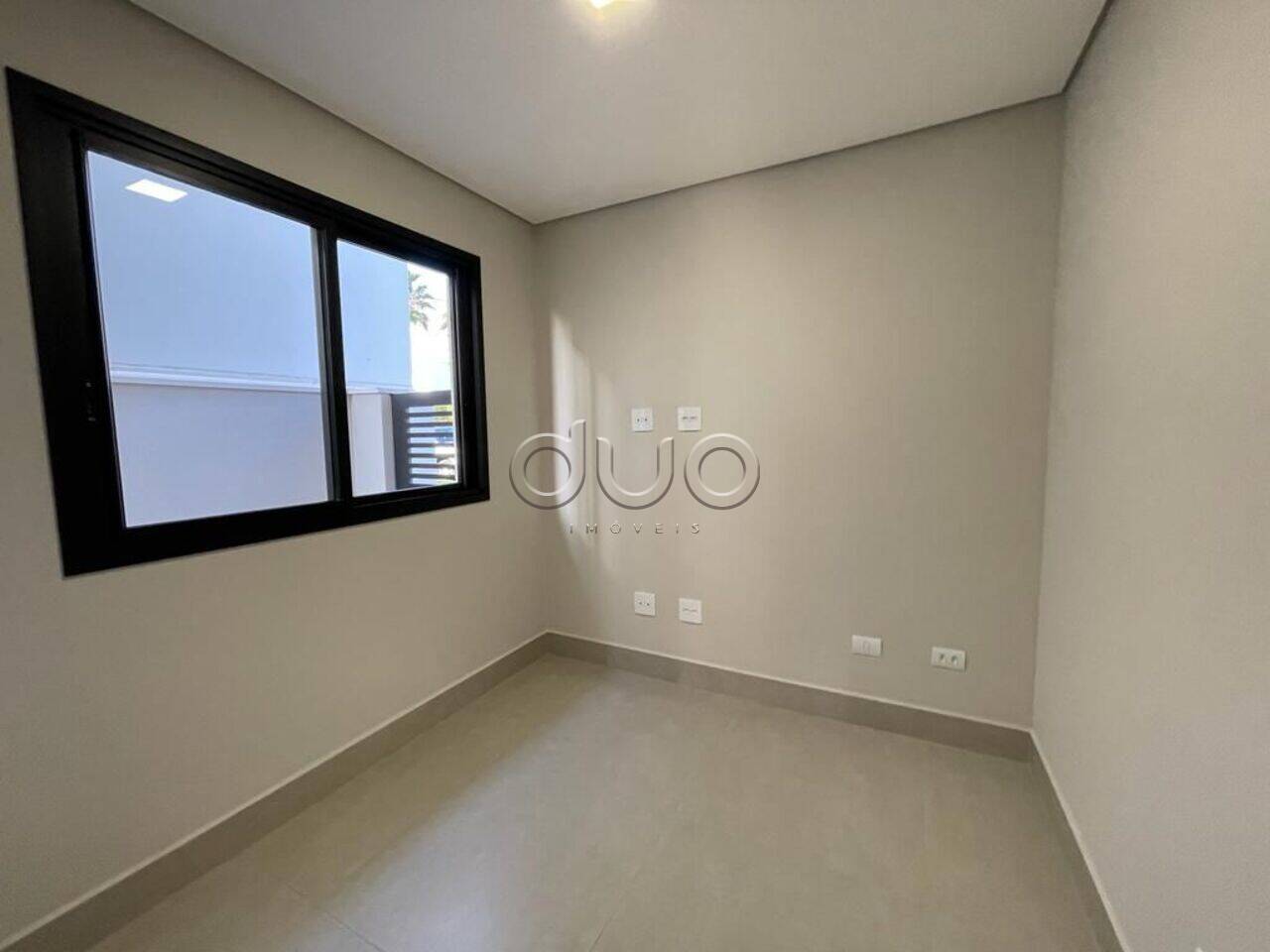 Casa com 3 dormitórios à venda, 238 m² por R$ 1.890.000 - Loteamento Residencial e Comercial Villa D'Aquila - Piracicaba/SP
