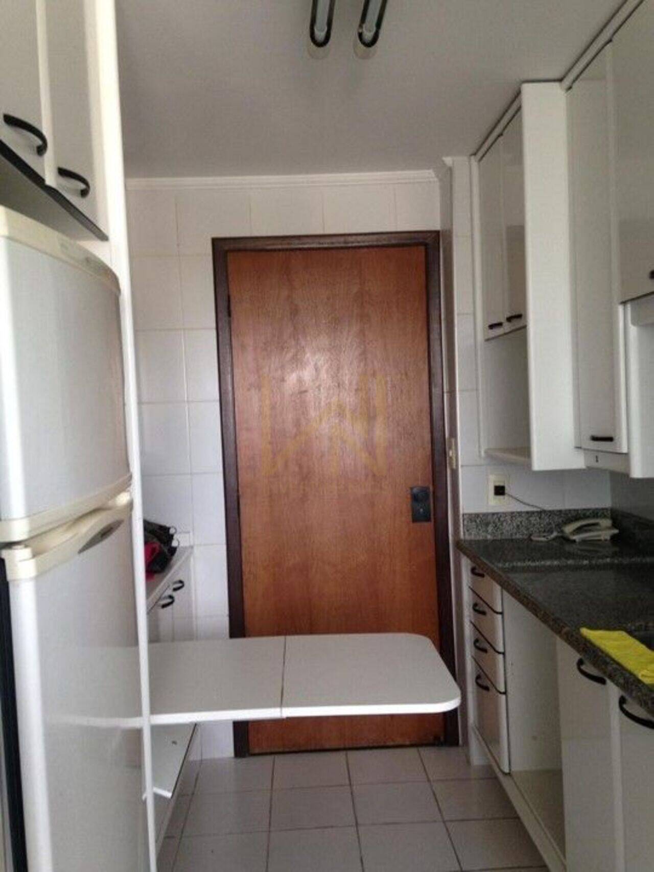 Apartamento Cambuí, Campinas - SP