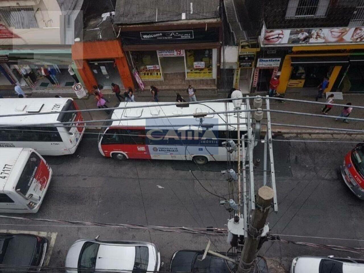 Prédio Artur Alvim, São Paulo - SP