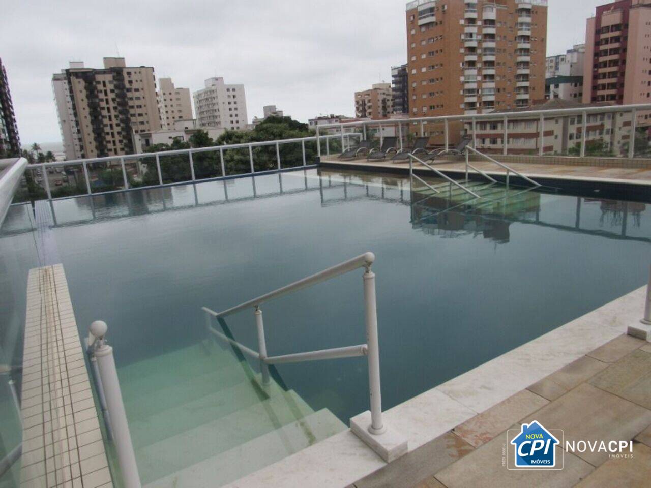 Apartamento Vila Guilhermina, Praia Grande - SP