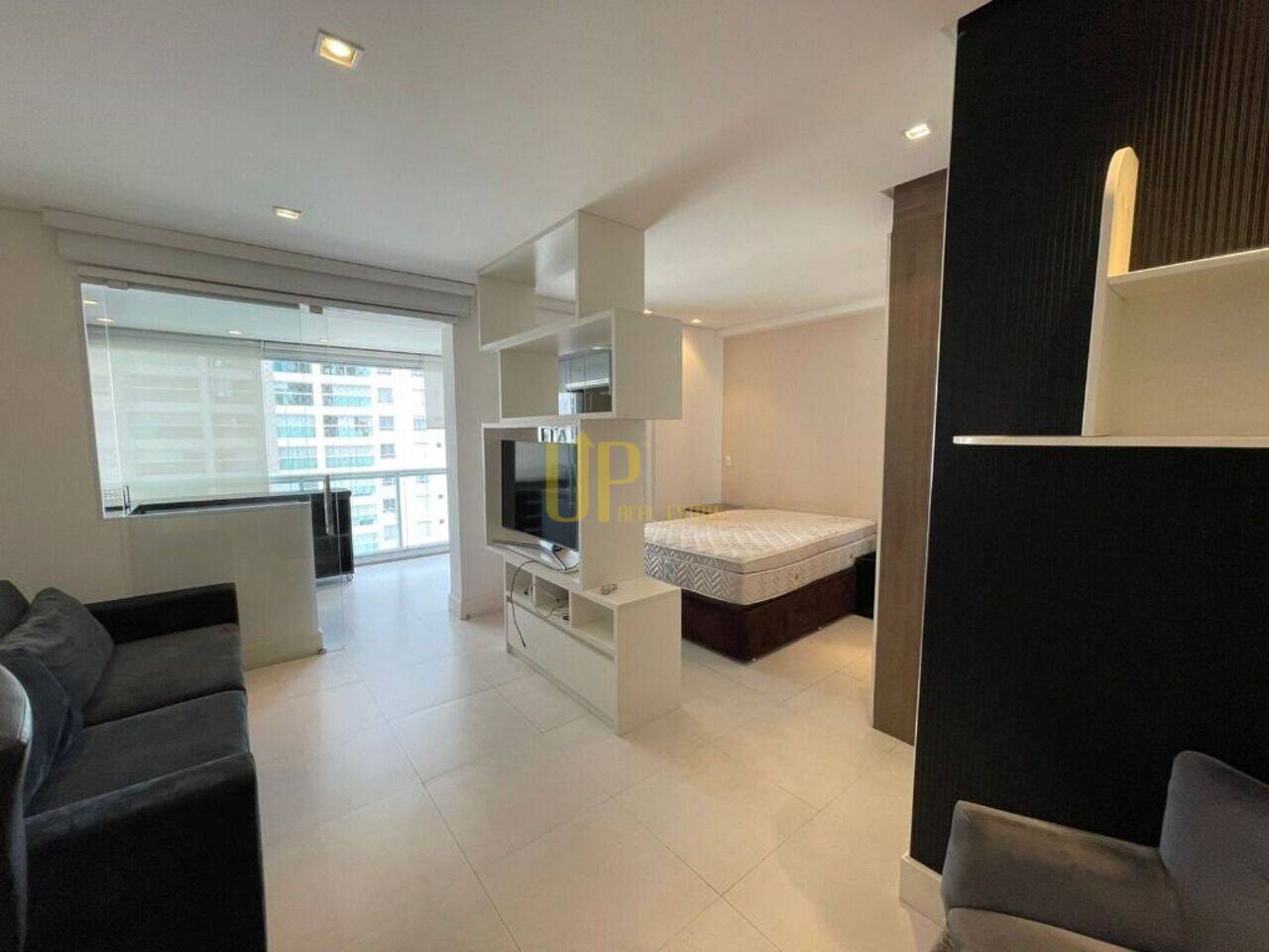 Apartamento Vila Olímpia, São Paulo - SP